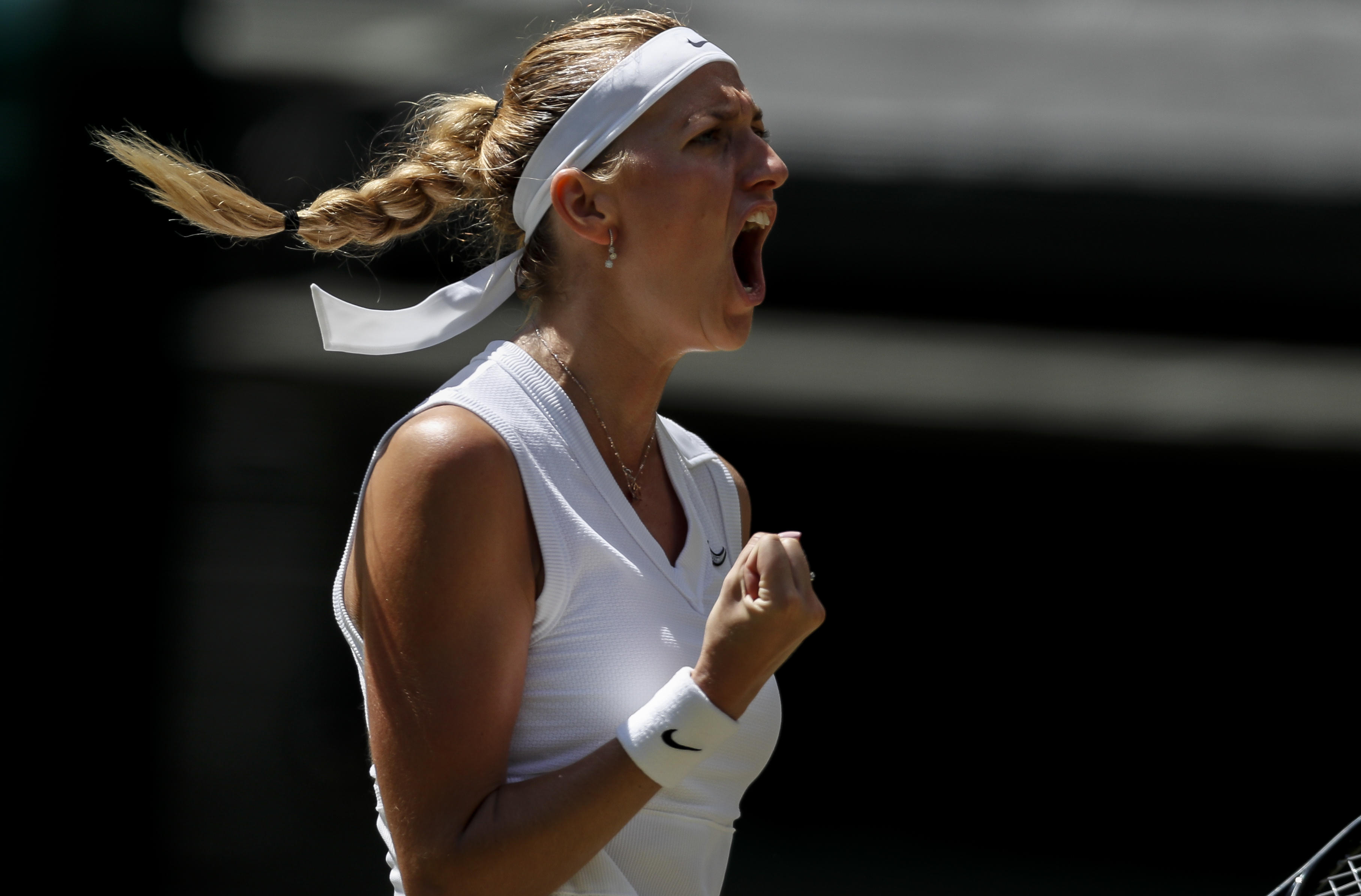 百家乐科维托娃回归赛场，回归赛场首场状态亮眼，MAD观众沸腾！的简单介绍