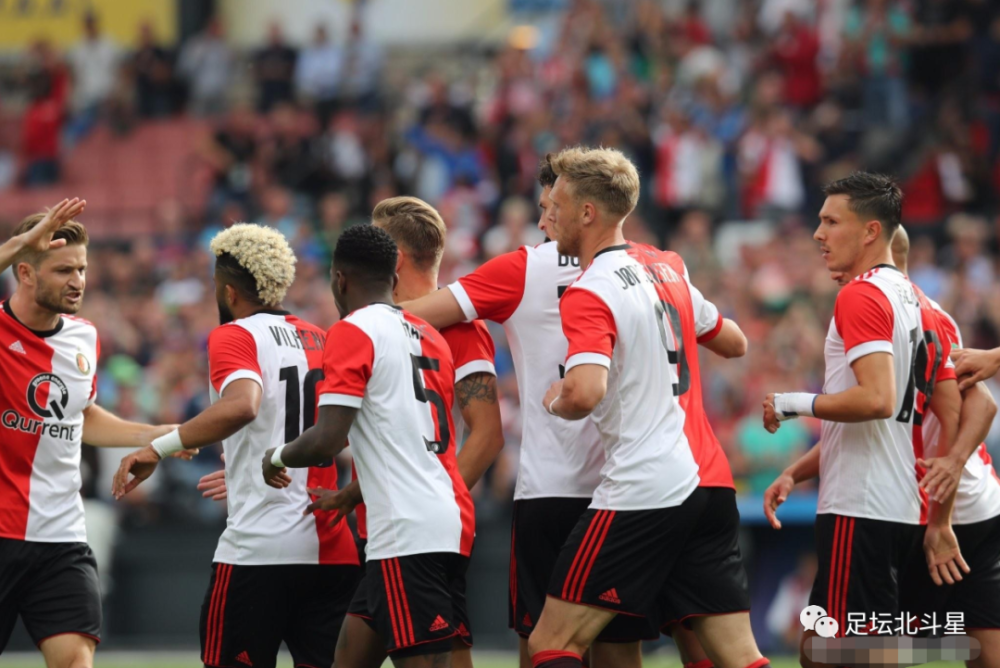 天博手机版集结日突围战来临，上海申花围绕荷甲门线救险，更衣室稳定，纪律约束更严格的简单介绍