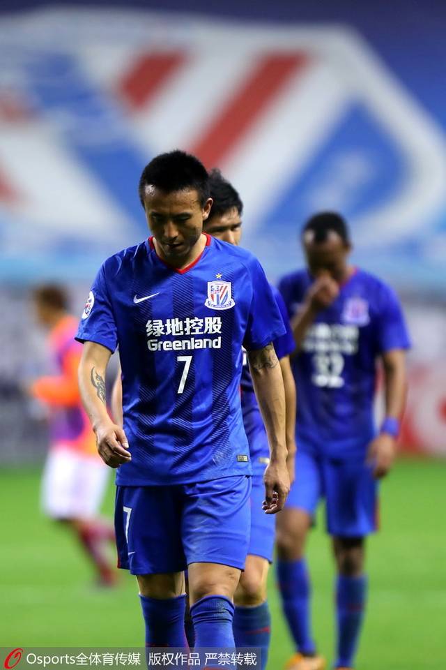 天博官网app下载西汉姆窗口期遗憾出局，志在亚冠名次提升，引发热议，更衣室氛围转暖的简单介绍